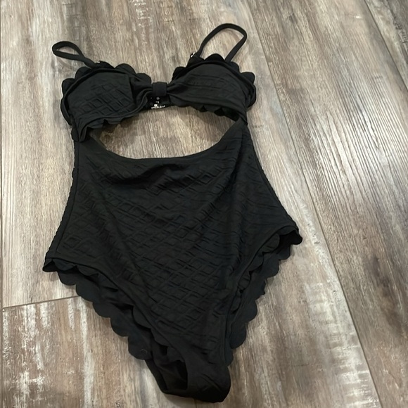 Cupshe seaside holiday Black cutout one piece monokini swimsuit M NEW - Picture 6 of 10
